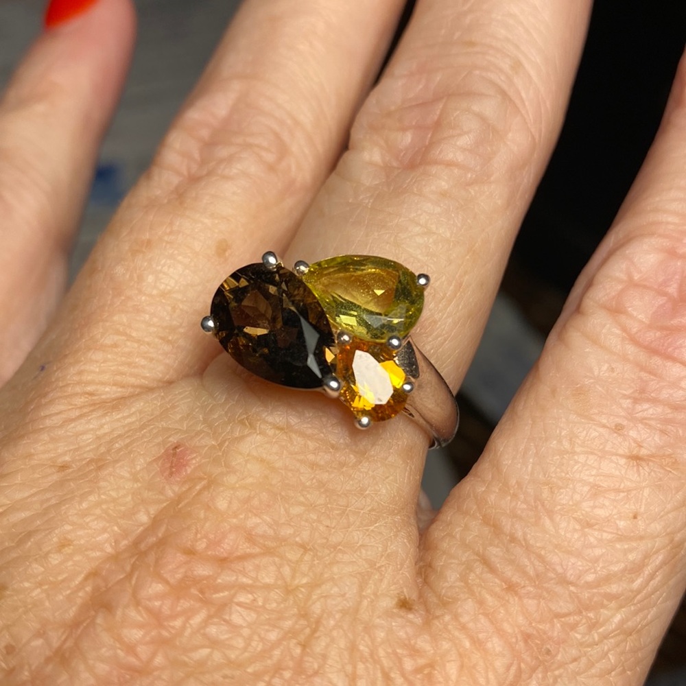 Petal Shaped Gemstones Citrus Colors, 9